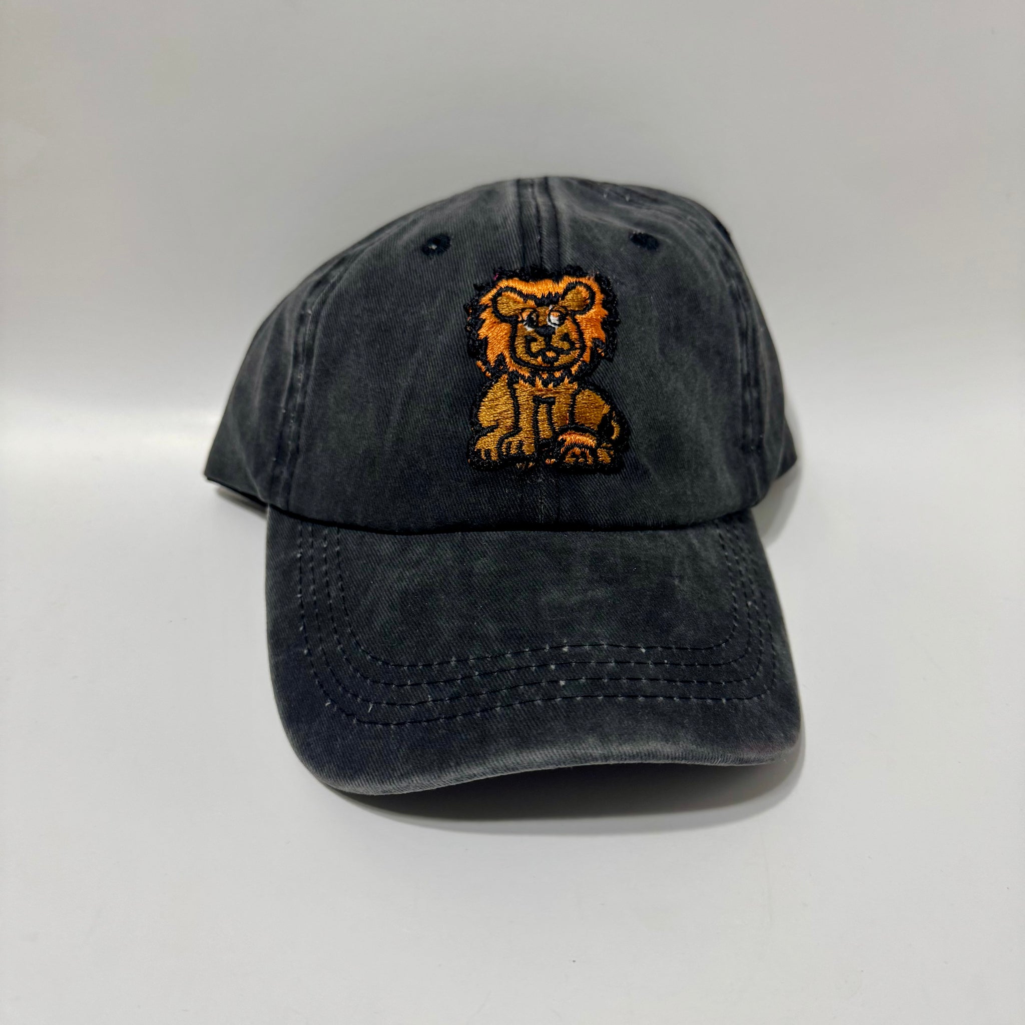 M.K. A's Lion Stone-washed Black Richardson Dad Hat Strapback
